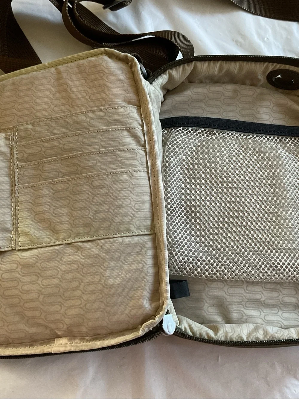 TUMI T-Tech Small Crossbody Bag Olive 5133MSS